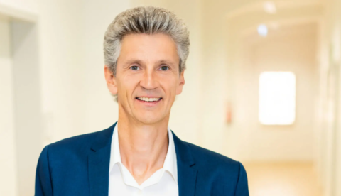 Dr. Jens Freese