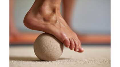 Deshalb lohnt sich Fußtraining: 6 Übungen für mehr Stabilität beim Gehen