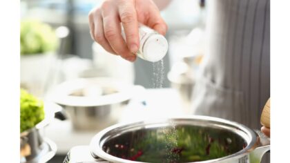 Warum Salz für den Magen riskant sein kann